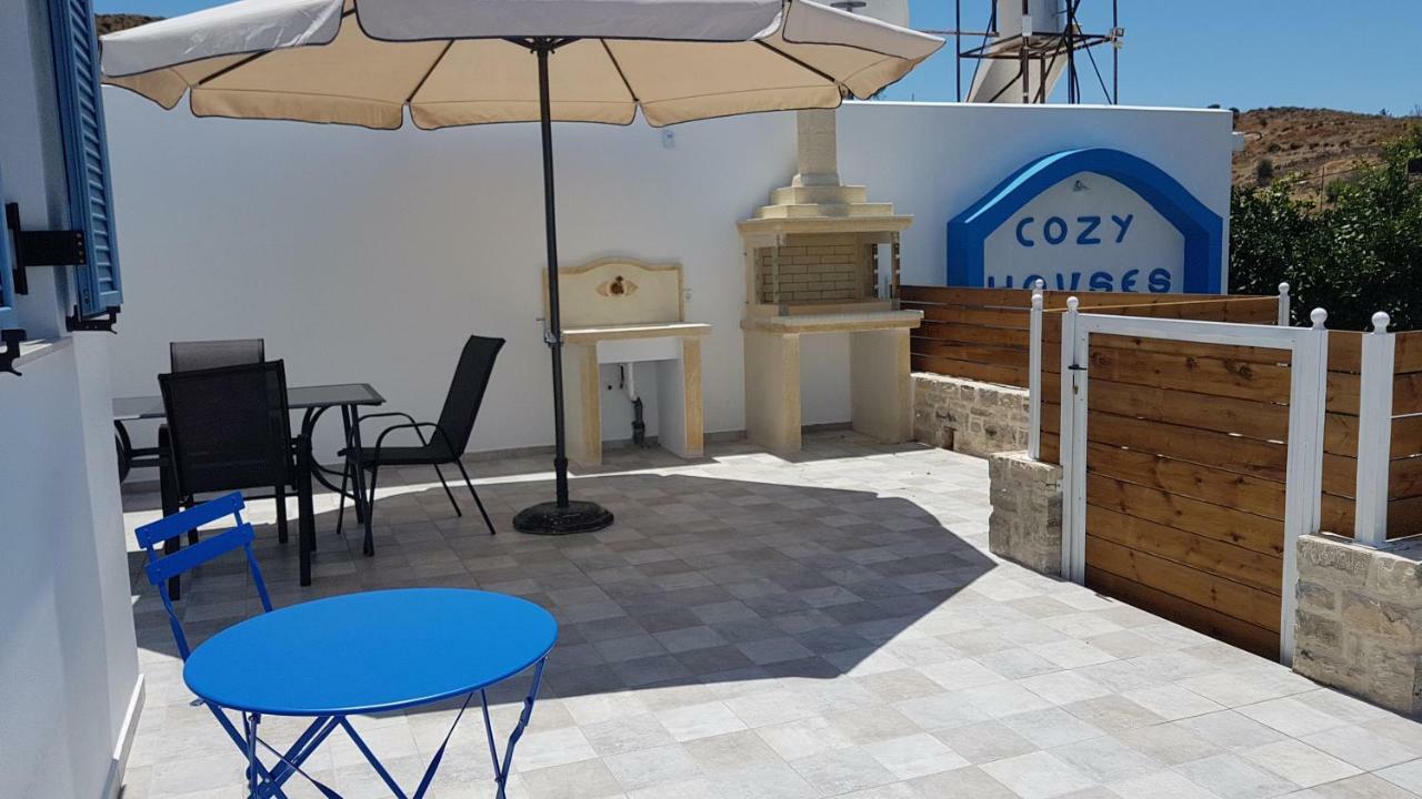 Villa Tanyas Cozy House Kamilari Exterior foto